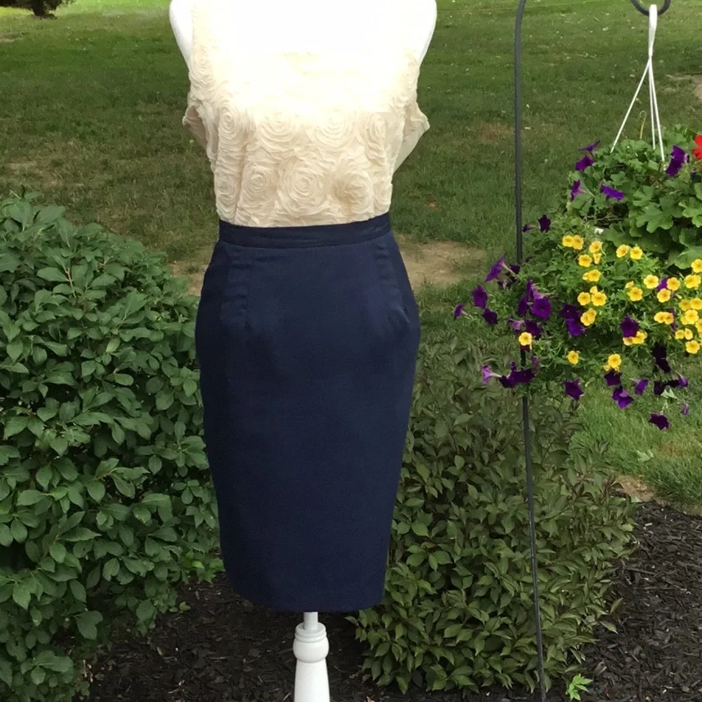 Navy Blue lined Pencil Skirt - Picture 1 of 7